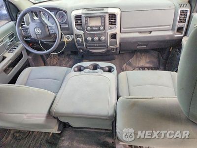 Zdjęcie 8 z 12 samochodu: 2016 RAM 1500 SLT VIN:1C6RR6GG2GS269545 - miniatura