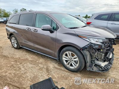 Czwarte zdjęcie samochodu z boku: 2023 TOYOTA SIENNA LIMITED 7-PASSENGER VIN:5TDZSKFC7PS085988 - miniatura