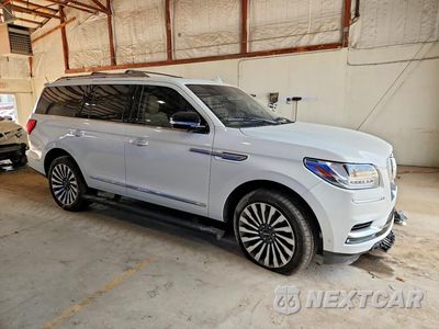 Czwarte zdjęcie samochodu z boku: 2020 LINCOLN NAVIGATOR RESERVE VIN:5LMJJ2LT4LEL04807 - miniatura