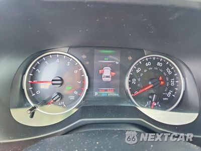 Zdjęcie 9 z 13 samochodu: 2020 TOYOTA RAV4 XLE VIN:2T3W1RFV8LC050161 - miniatura