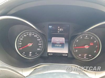 Zdjęcie 9 z 12 samochodu: 2015 MERCEDES-BENZ C 300 4MATIC VIN:55SWF4KBXFU035751 - miniatura