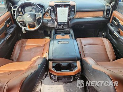 Zdjęcie 8 z 12 samochodu: 2024 RAM 3500 LONGHORN VIN:3C63R3NL2RG191069 - miniatura