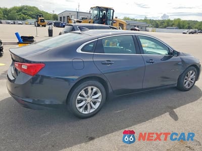 Trzecie zdjęcie samochodu z tyłu: 2023 CHEVROLET MALIBU LT VIN:1G1ZD5ST8PF208787 - miniatura