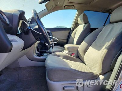 Zdjęcie 7 z 13 samochodu: 2006 TOYOTA RAV4 LIMITED VIN:JTMZK34V565003707 - miniatura