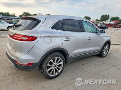 Trzecie zdjęcie samochodu z tyłu: 2016 LINCOLN MKC SELECT VIN:5LMCJ2D91GUJ19623 - miniatura