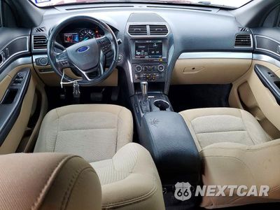 Zdjęcie 8 z 13 samochodu: 2016 FORD EXPLORER XLT VIN:1FM5K8DH8GGA62113 - miniatura