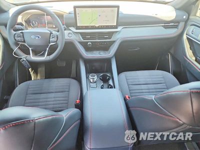 Zdjęcie 8 z 13 samochodu: 2026 FORD EXPLORER ST-LINE VIN:1FMUK7KH9TGB94591 - miniatura