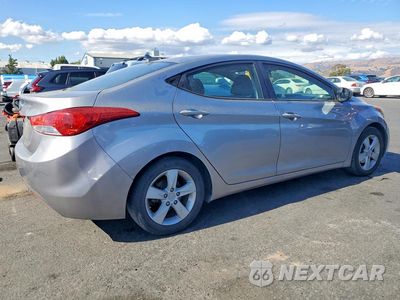 Trzecie zdjęcie samochodu z tyłu: 2012 HYUNDAI ELANTRA GLS VIN:KMHDH4AE9CU435104 - miniatura