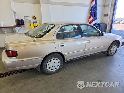 Trzecie zdjęcie samochodu z tyłu: 1996 TOYOTA CAMRY LE VIN:JT2BG12K7T0362669 - miniatura