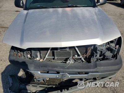 Zdjęcie 11 z 12 samochodu: 2005 CHEVROLET SILVERADO C1500 VIN:2GCEC19V851142173 - miniatura