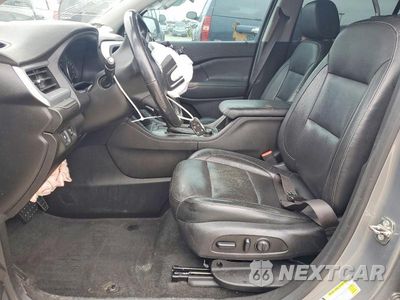 Zdjęcie 7 z 13 samochodu: 2019 GMC ACADIA SLT-1 VIN:1GKKNMLS2KZ246176 - miniatura