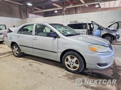 Czwarte zdjęcie samochodu z boku: 2005 TOYOTA COROLLA CE VIN:1NXBR32E05Z519022 - miniatura