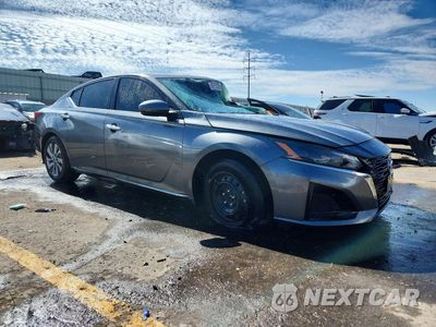 Czwarte zdjęcie samochodu z boku: 2023 NISSAN ALTIMA S VIN:1N4BL4BV6PN380349 - miniatura