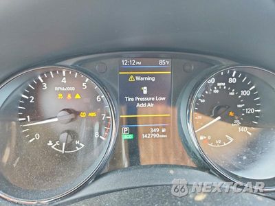 Zdjęcie 9 z 14 samochodu: 2018 NISSAN ROGUE SV VIN:5N1AT2MT0JC702665 - miniatura