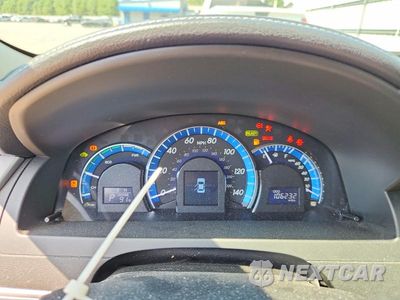 Zdjęcie 9 z 12 samochodu: 2014 TOYOTA CAMRY HYBRID XLE VIN:4T1BD1FKXEU108066 - miniatura