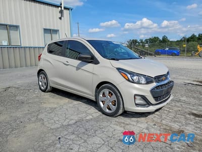Czwarte zdjęcie samochodu z boku: 2020 CHEVROLET SPARK LS VIN:KL8CA6SA7LC478480 - miniatura
