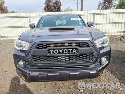 Piąte zdjęcie samochodu w środku: 2020 TOYOTA TACOMA TRD SPORT VIN:3TMCZ5AN9LM364316 - miniatura