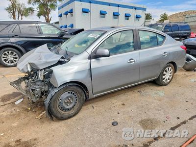 2012 NISSAN VERSA 1.6 S 3N1CN7AP7CL930412 - główne zdjęcie licytacji z USA - miniatura