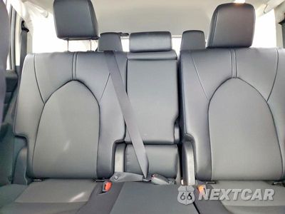 Zdjęcie 10 z 13 samochodu: 2026 TOYOTA GRAND HIGHLANDER XLE VIN:5TDAAAA51TS040218 - miniatura
