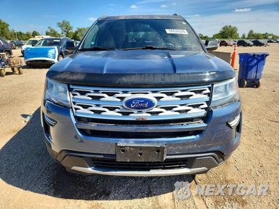 Piąte zdjęcie samochodu w środku: 2019 FORD EXPLORER XLT VIN:1FM5K8D83KGA37998 - miniatura