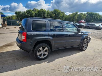 Trzecie zdjęcie samochodu z tyłu: 2015 JEEP PATRIOT LATITUDE VIN:1C4NJRFB0FD168674 - miniatura