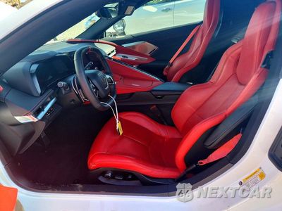 Zdjęcie 7 z 12 samochodu: 2023 CHEVROLET CORVETTE STINGRAY 2LT VIN:1G1YB2D4XP5114633 - miniatura