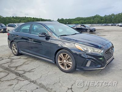Czwarte zdjęcie samochodu z boku: 2018 HYUNDAI SONATA SPORT+ VIN:5NPE34AFXJH707022 - miniatura