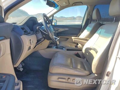 Zdjęcie 7 z 13 samochodu: 2016 HONDA PILOT EXL VIN:5FNYF6H59GB054459 - miniatura