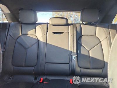 Zdjęcie 10 z 14 samochodu: 2026 PORSCHE MACAN BASE VIN:WP1AA2A58TLB11677 - miniatura
