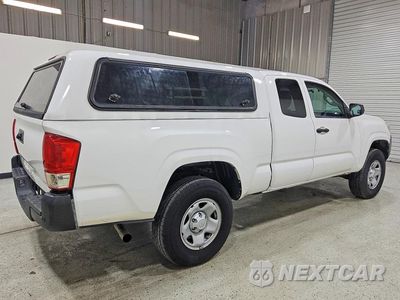 Trzecie zdjęcie samochodu z tyłu: 2022 TOYOTA TACOMA SR VIN:3TYRX5GN1NT055339 - miniatura