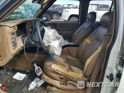 Zdjęcie 7 z 13 samochodu: 1996 OLDSMOBILE BRAVADA VIN:1GHDT13W8T2707445 - miniatura