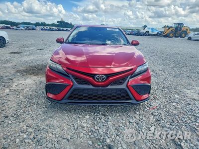 Piąte zdjęcie samochodu w środku: 2021 TOYOTA CAMRY SE VIN:4T1G11AK0MU409658 - miniatura