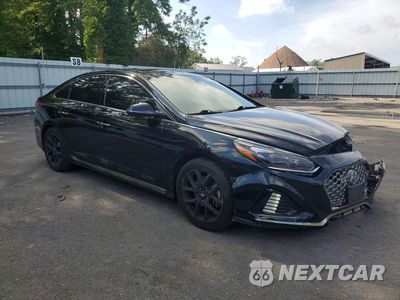 Czwarte zdjęcie samochodu z boku: 2018 HYUNDAI SONATA LIMITED 2.0T VIN:5NPE34AB4JH671793 - miniatura