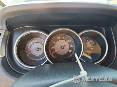 Zdjęcie 9 z 12 samochodu: 2009 NISSAN VERSA 1.8 S VIN:3N1BC11E69L396678 - miniatura