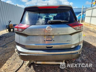 Zdjęcie 6 z 14 samochodu: 2024 NISSAN ROGUE SV VIN:5N1BT3BA2RC727171 - miniatura
