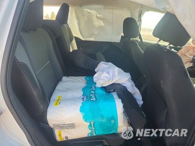 Zdjęcie 10 z 12 samochodu: 2014 FORD ESCAPE SE VIN:1FMCU0G9XEUD16085 - miniatura
