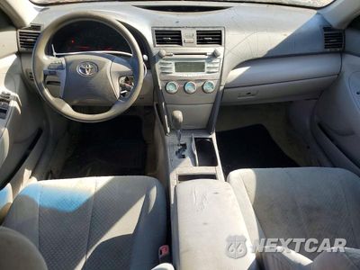 Zdjęcie 8 z 12 samochodu: 2007 TOYOTA CAMRY LE VIN:4T1BE46K37U098711 - miniatura
