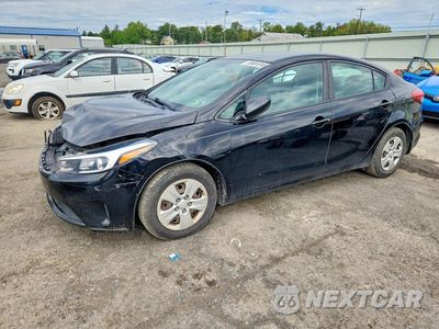 2017 KIA FORTE LX 3KPFK4A72HE106721 - główne zdjęcie licytacji z USA - miniatura