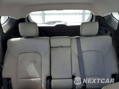 Zdjęcie 10 z 13 samochodu: 2018 HYUNDAI SANTA FE SPORT 2.4L VIN:5XYZU3LB7JG561477 - miniatura