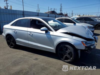 Czwarte zdjęcie samochodu z boku: 2015 AUDI A3 PREMIUM VIN:WAUBFGFF4F1011465 - miniatura