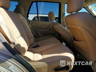 Zdjęcie 10 z 12 samochodu: 2005 MERCEDES-BENZ ML 500 VIN:4JGAB75E95A530699 - miniatura
