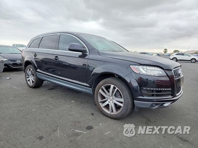Czwarte zdjęcie samochodu z boku: 2013 AUDI Q7 PREMIUM PLUS VIN:WA1LGAFEXDD017088 - miniatura