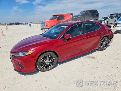 2018 TOYOTA CAMRY SE 4T1B11HK7JU647177 - główne zdjęcie licytacji z USA - miniatura