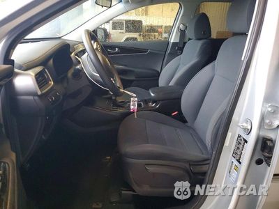 Zdjęcie 7 z 13 samochodu: 2019 KIA SORENTO LX VIN:5XYPG4A33KG506154 - miniatura