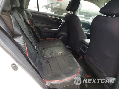 Zdjęcie 10 z 12 samochodu: 2019 TOYOTA RAV4 LE VIN:2T3F1RFV1KW017273 - miniatura