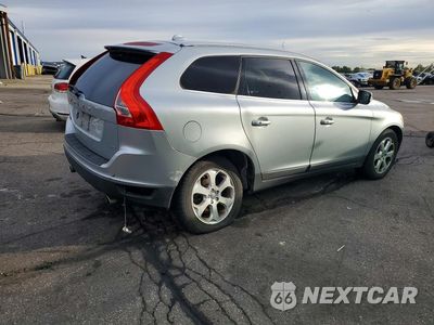 Trzecie zdjęcie samochodu z tyłu: 2013 VOLVO XC60 3.2 VIN:YV4940DZ0D2439131 - miniatura