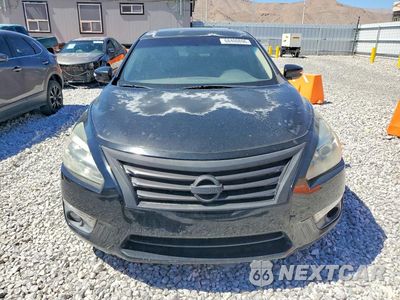 Piąte zdjęcie samochodu w środku: 2013 NISSAN ALTIMA 3.5 S VIN:1N4BL3AP5DN410787 - miniatura