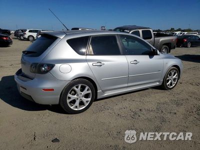 Trzecie zdjęcie samochodu z tyłu: 2008 MAZDA 3 HATCHBACK VIN:JM1BK344X81778331 - miniatura
