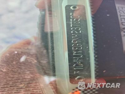 Zdjęcie 13 z 13 samochodu: 2022 JEEP WRANGLER UNLIMITED SAHARA VIN:1C4HJXEG9NW237850 - miniatura