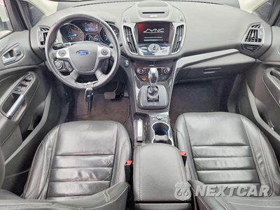 Zdjęcie 8 z 13 samochodu: 2015 FORD ESCAPE TITANIUM VIN:1FMCU0J96FUA94820 - miniatura